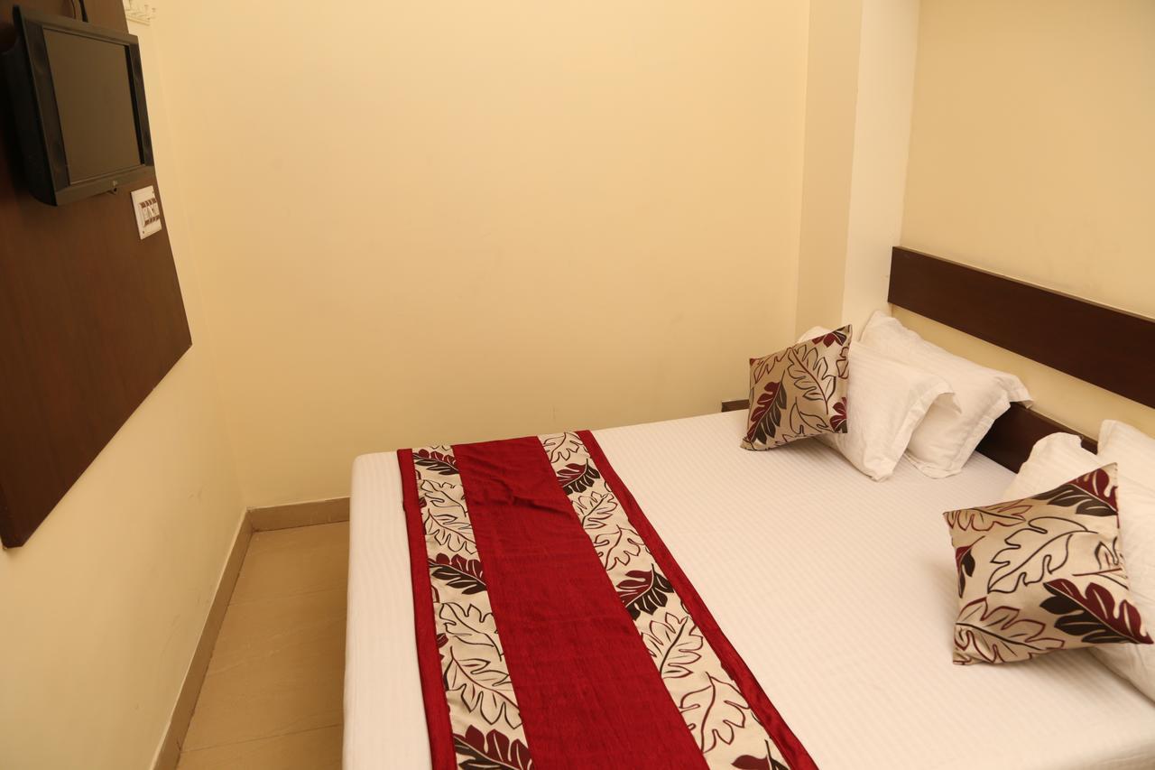 Hotel Heena Plaza Ābu Road Dış mekan fotoğraf